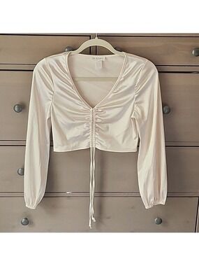 VINTAGE ANTIQUE WHITE SATIN CROP TOP LONG-SLEEVED CINCH FRONT SIZE LARGE